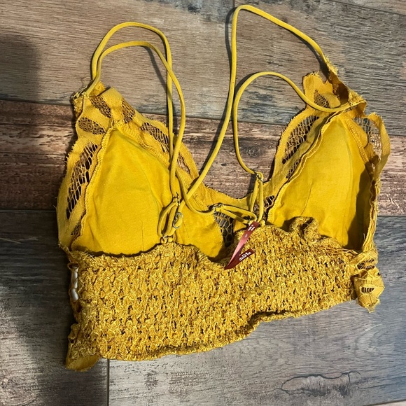 Padded mustard color pretty scrappy bralette - Picture 2 of 3